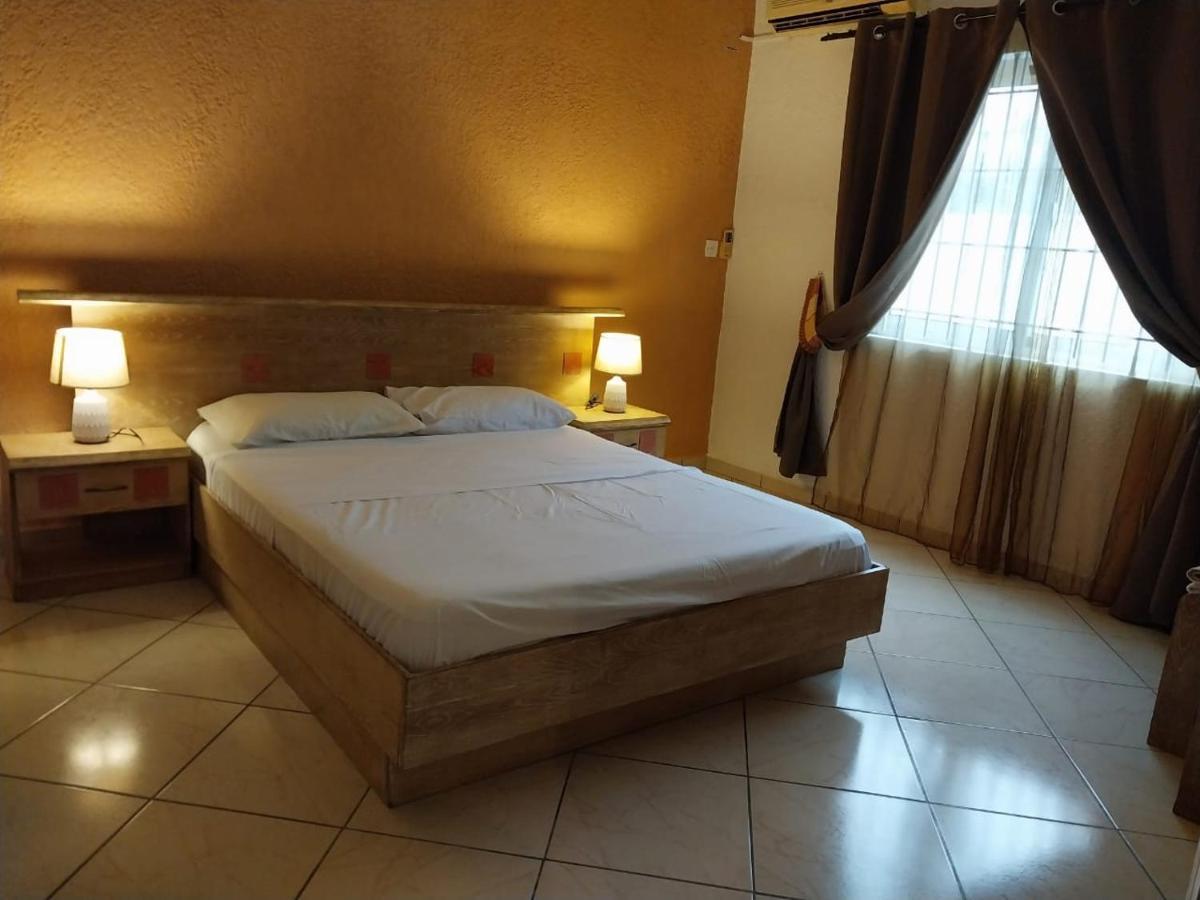 Flic En Flac, Les Orchidees, 3 Bedroom Ground Floor Apartment, Esterno foto